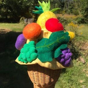 🍒🍇Vintage Felted Fruit Hat 🍒🍇
